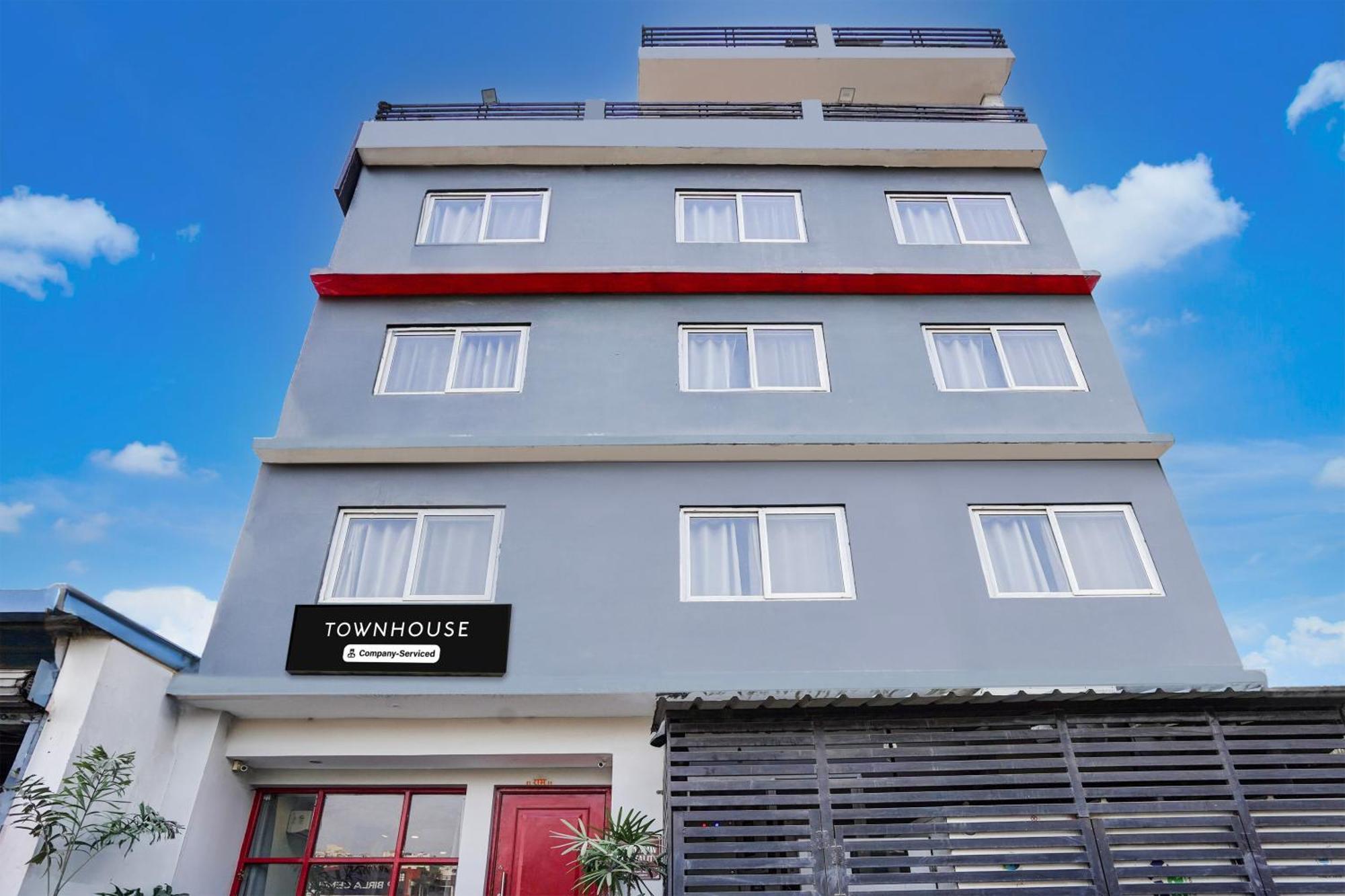 Super Townhouse Gomti Nagar Sector 6 Near Ekana Stadium 러크나우 외부 사진
