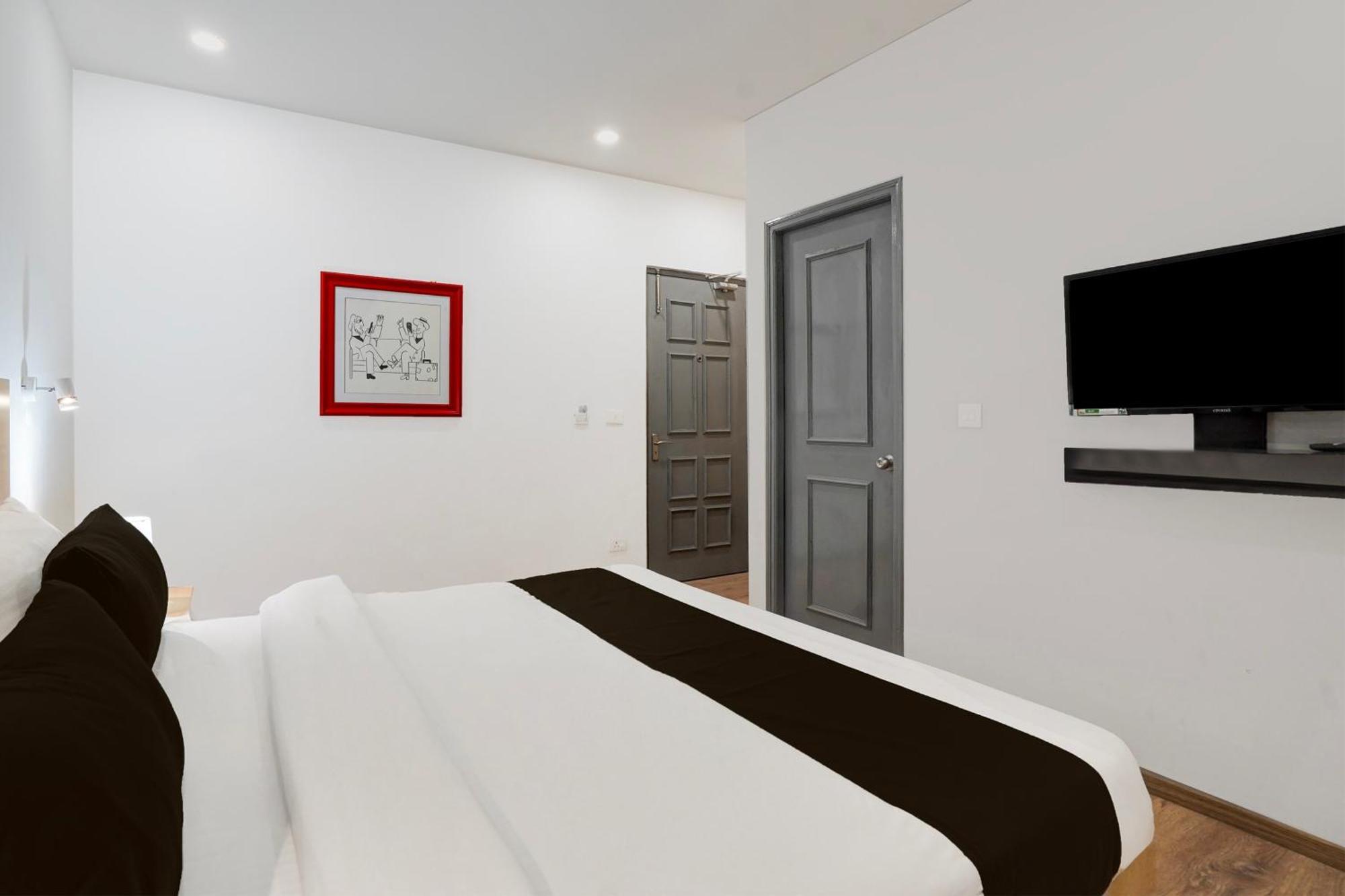 Super Townhouse Gomti Nagar Sector 6 Near Ekana Stadium 러크나우 외부 사진