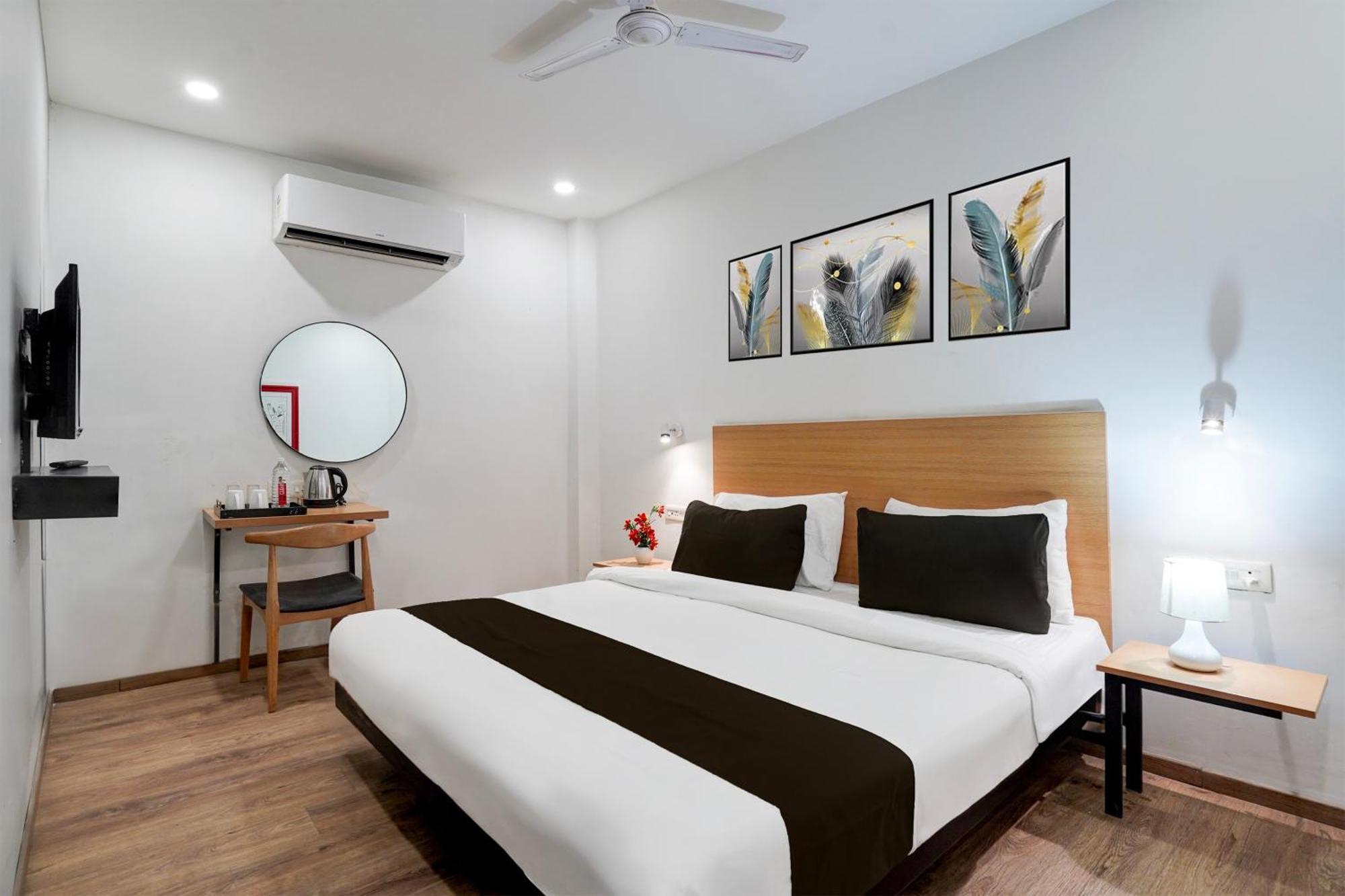Super Townhouse Gomti Nagar Sector 6 Near Ekana Stadium 러크나우 외부 사진